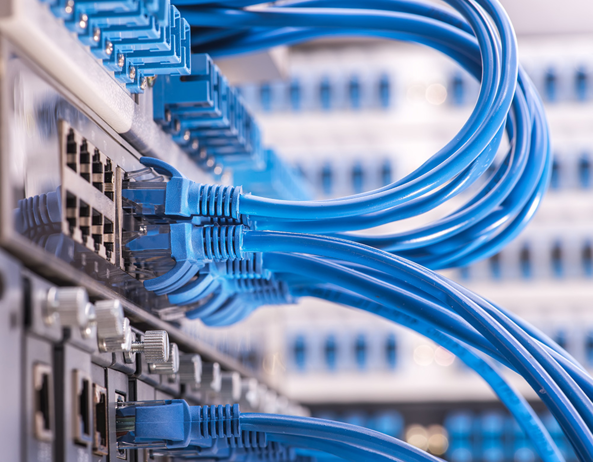 Netzwerktechnik bei ELKOM Elektro- und Kommunikationsanlagen GmbH in Heidersdorf