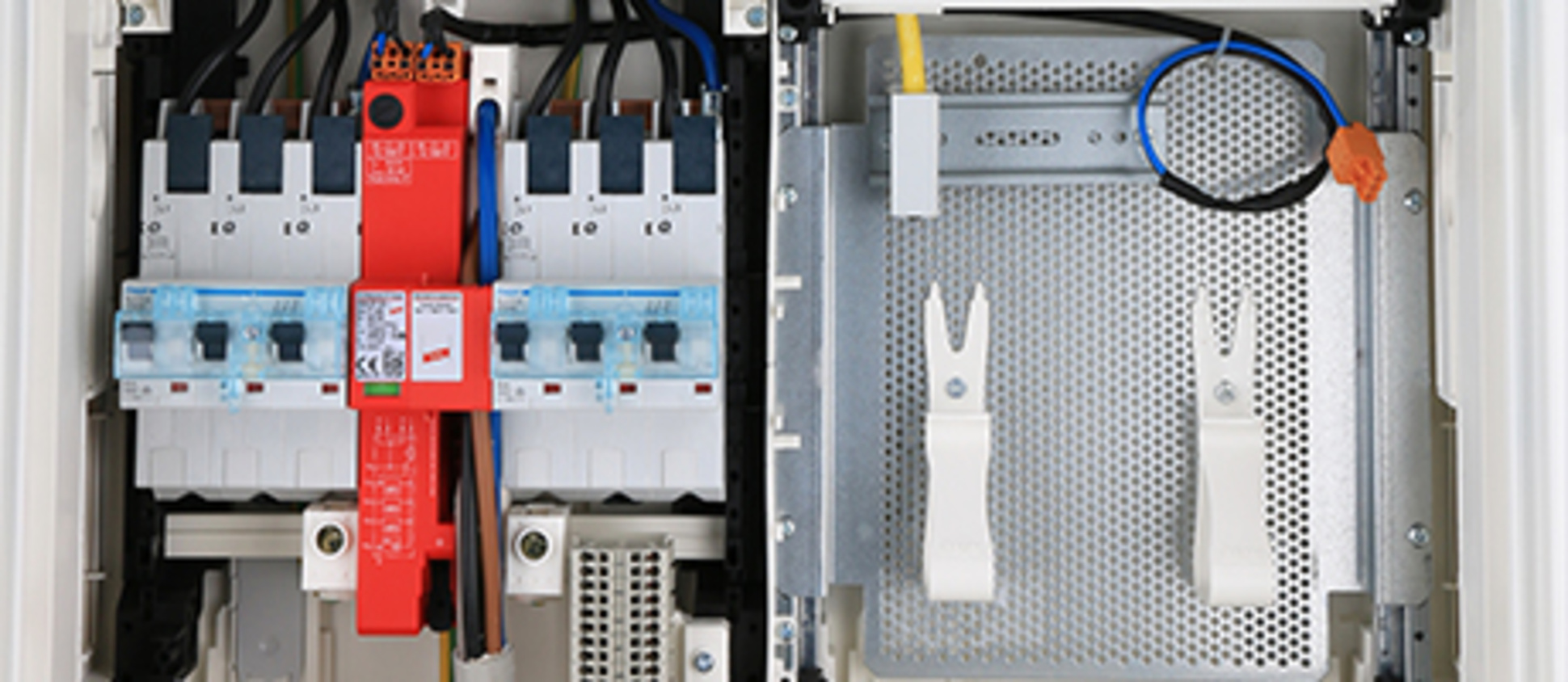 Hausanschluss, Zähler und Unterverteiler bei ELKOM Elektro- und Kommunikationsanlagen GmbH in Heidersdorf